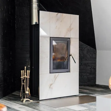 Finke 1 アパート フリードリヒスハーフェン